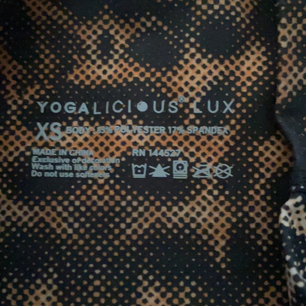 Yogalicious Super High waist Cheetah Leggings - Picture 3 of 3
